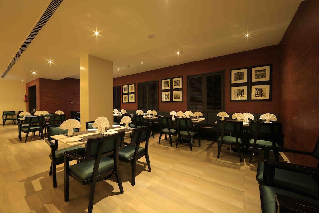 Hotel Regalia Tirupati Eksteriør bilde
