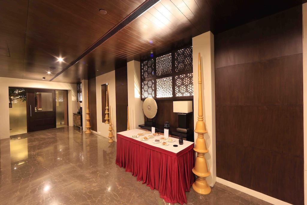 Hotel Regalia Tirupati Eksteriør bilde