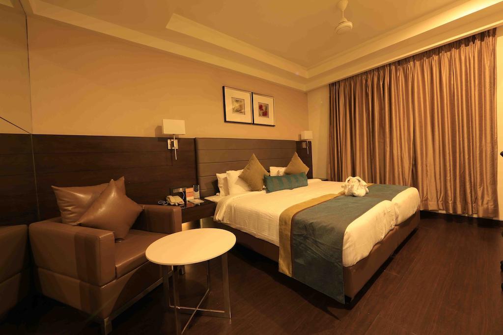 Hotel Regalia Tirupati Eksteriør bilde
