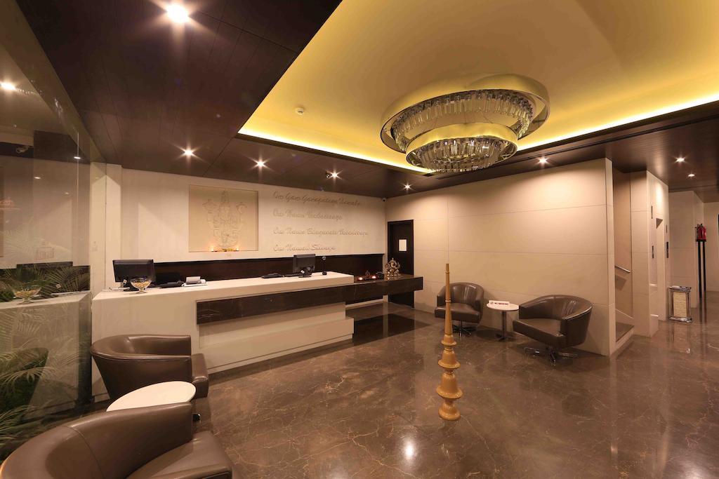 Hotel Regalia Tirupati Eksteriør bilde